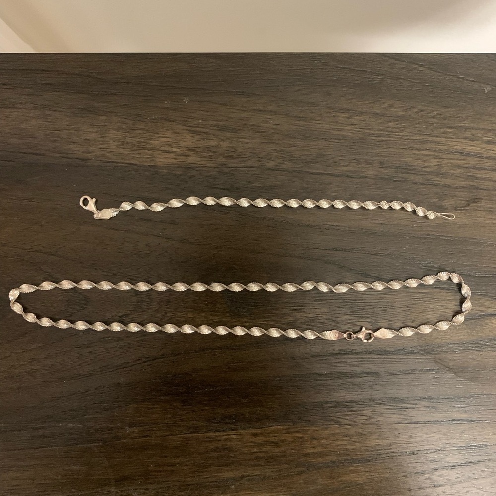 Matching Set of Italian-Made 92.5% Silver corkscrew Necklace and Bracelet